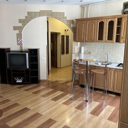 Апартаменти 3-Кімнатні, М. Майдан Незалежності Киев Экстерьер фото